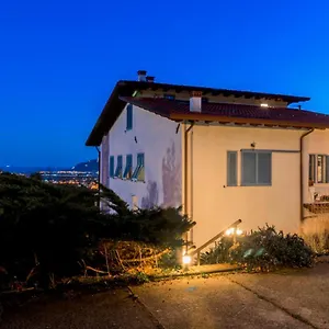 Ca' Bianca Bed and breakfast Fosdinovo